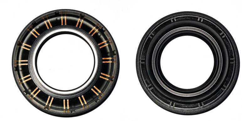 RETEN PALIER DELANTERO RH HILUX/PRADO  TOYOTA GENUINO VIETN 90311-47013/26 / 47X80X10X15