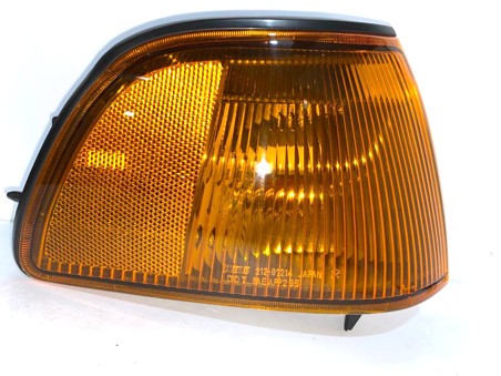 GUIÑADOR 1/2 LUZ RH MITSUBISHI VAGONETA SPORT 1998 6G72DQ3675 C/2 FOCOS. ORIGINAL MITSUBISHI GENUINO JAPON MR-325898 /12V21/5W