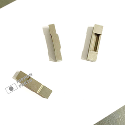 [15028] UÑETA CAJA NISSAN SUNNY B11 NISSAN GENUINO JAPAN 32609-M8001/ 24mm largo x 6mm ancho x 4mm alto x 12mm x 3mm